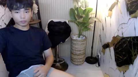 hottestloues online show from 06-08-26, 01:28