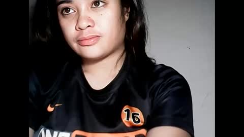 Snapshot of hottie_asianbabe chatting on 02-09-26, 12:14 Leen online show from 02-09-26, 12:14