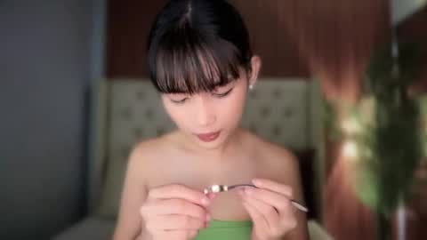 Snapshot of hottie_carlinexx chatting on 07-10-26, 05:56 hottie_carlinexx online show from 07-10-26, 05:56