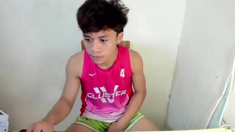 hottie_migs online show from 07-15-26, 06:35