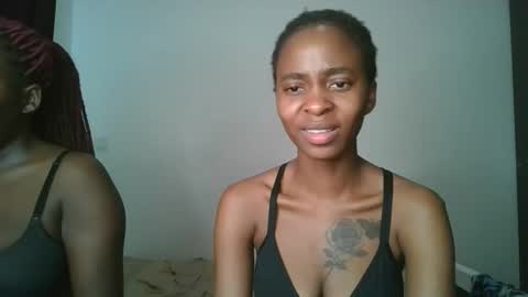 Snapshot of hottie_mistie chatting on 06-07-26, 07:12 hottie_mistie online show from 06-07-26, 07:12