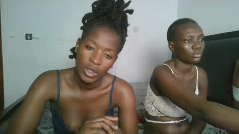 Snapshot of hottie_mistie chatting on 06-27-26, 12:22 hottie_mistie online show from 06-27-26, 12:22