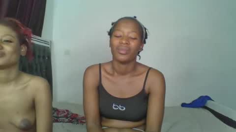 Snapshot of hottie_mistie chatting on 07-10-26, 10:29 hottie_mistie online show from 07-10-26, 10:29