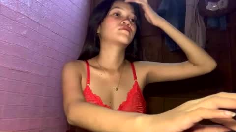 hottie_ptite online show from 06-14-26, 11:12