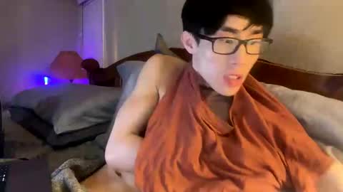 hottiewithabody101 online show from 05-05-26, 01:30