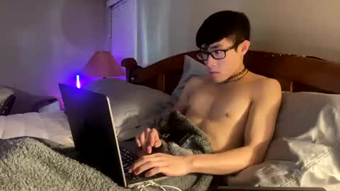 hottiewithabody101 online show from 05-11-26, 02:45