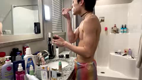 hottiewithabody101 online show from 05-22-26, 01:17