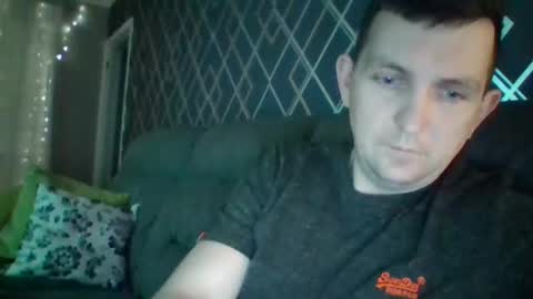 hotuk86 online show from 02-17-25, 09:08