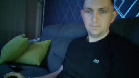 hotuk86 online show from 02-21-25, 09:54