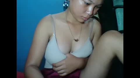 hotwild4u04 online show from 12-13-24, 11:06