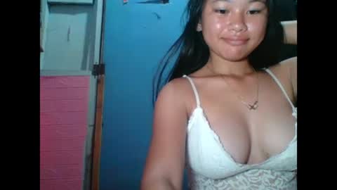 hotwild4u04 online show from 12-28-24, 09:51