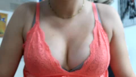 Hotwixx online show from 07-12-26, 07:32
