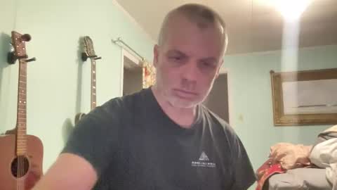 howlingatnothing online show from 03-15-26, 05:46