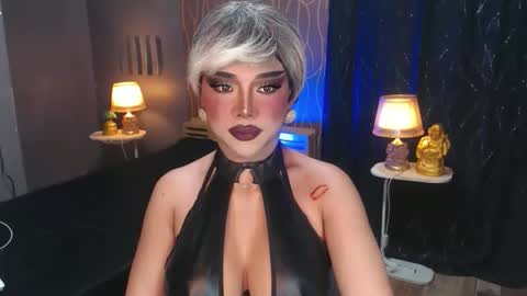 Christine online show from 03-12-26, 08:04