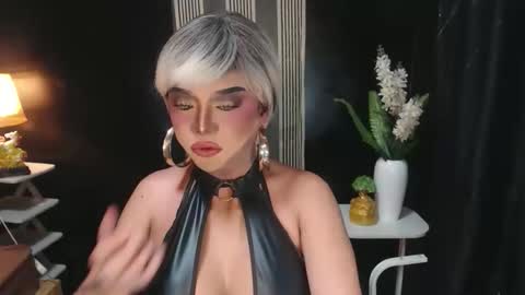 Christine online show from 04-24-26, 02:25