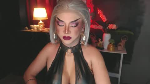 Christine online show from 07-04-26, 05:30