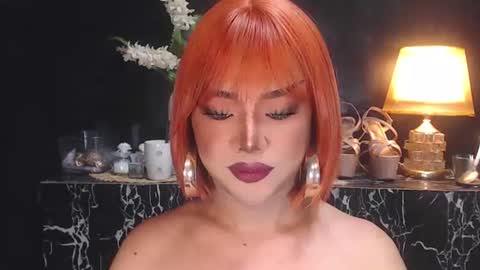Christine online show from 07-12-26, 06:32