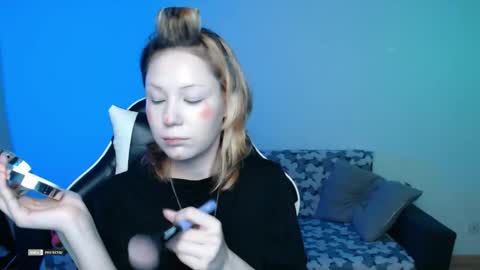 HugoMin online show from 04-09-26, 01:49