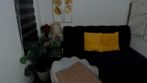 Snapshot of humprheylopez chatting on 04-18-26, 04:22 Humphrey Lopez online show from 04-18-26, 04:22