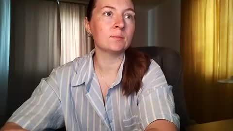 Snapshot of humpygrey chatting on 07-06-26, 05:15 HumpyGrey online show from 07-06-26, 05:15