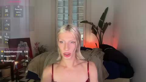 Alice help me reach 100 likes  online show from 07-06-26, 03:03