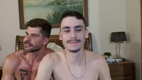 hungcaique online show from 06-05-26, 01:34