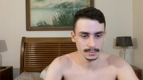 hungcaique online show from 06-14-26, 02:57