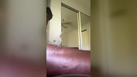 hunghimself online show from 03-23-26, 06:34