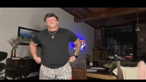 hungjock696 online show from 11-19-25, 11:49