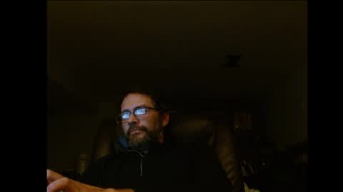 Snapshot of hunglonelyguy chatting on 05-28-26, 02:42 LonelyGuy online show from 05-28-26, 02:42