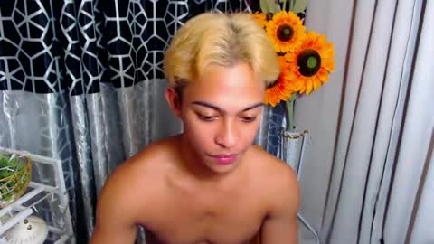 Snapshot of hunk_edward chatting on 07-06-26, 06:10 hunk_edward online show from 07-06-26, 06:10