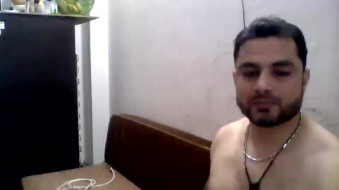 hunkster102 online show from 05-01-26, 03:05