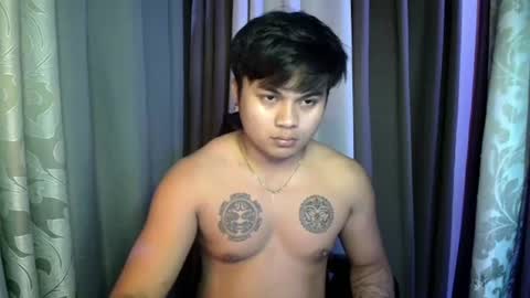 Snapshot of hunkyzeus chatting on 06-29-26, 08:31 hunkyzeus online show from 06-29-26, 08:31