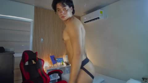 husband_xxx online show from 04-27-26, 05:55