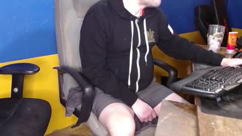 Huskyguy online show from 02-09-26, 04:27