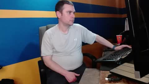 Huskyguy online show from 03-13-26, 03:46