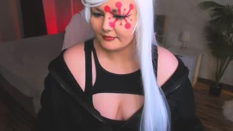 Hwasa online show from 03-03-26, 08:37