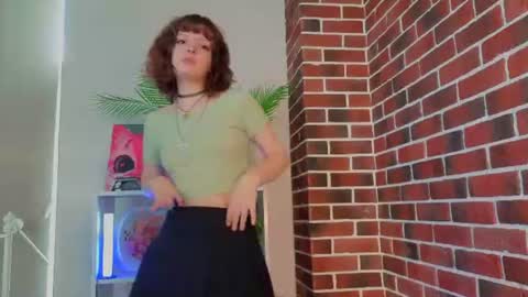 Mona online show from 06-19-26, 05:28