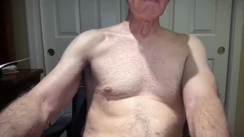 The Talented Mr. DILFy online show from 11-06-25, 03:57