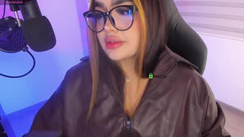 Ari online show from 04-18-26, 01:42