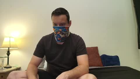i o ro online show from 05-12-26, 08:00