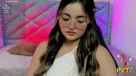 iam_lina online show from 03-05-26, 07:21