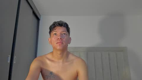 Juliiiiian online show from 05-26-26, 12:01