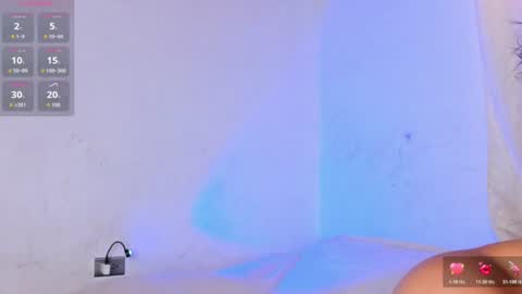 Lara online show from 07-10-26, 01:36
