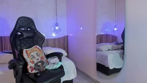 Nayuta online show from 03-25-26, 09:32