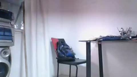 Ian-Andres online show from 05-12-26, 11:02