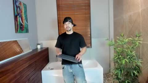 Ian Davis online show from 10-06-25, 11:40