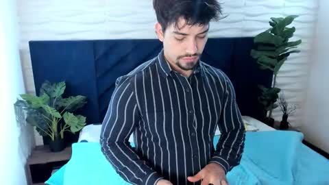 Ian Davis online show from 10-23-25, 11:53