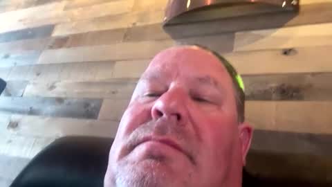 icanmakeyousquirt69 online show from 05-10-26, 07:41