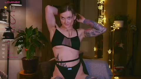 Milena online show from 06-04-26, 10:27